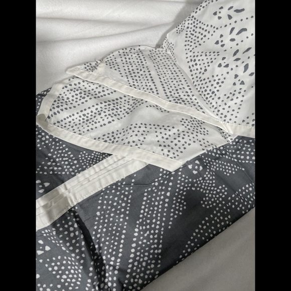 NIB Lauren Ralph Lauren Luke Medallion Queen set - Picture 5 of 12